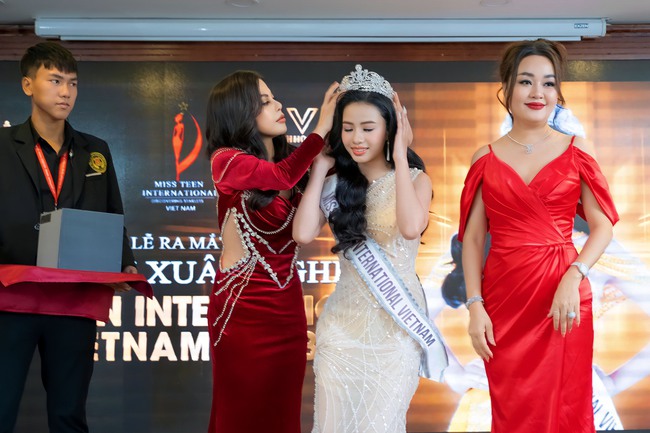 Bùi Vũ Xuân Nghi được cấp phép tham dự Miss Teen International 2023 tại Campuchia - Ảnh 1.