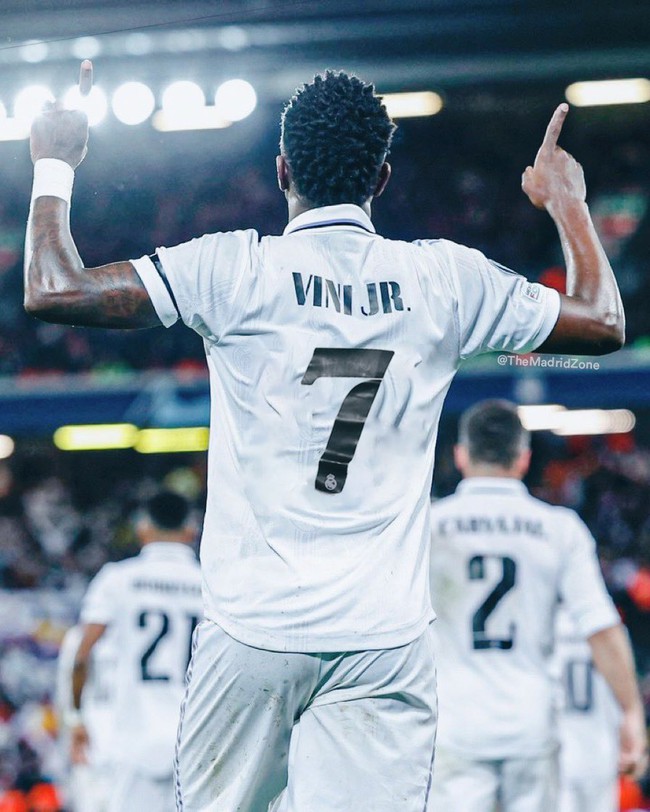 Real Madrid chính thức công bố chủ nhân mới của áo số 7 huyền thoại - Ảnh 2.