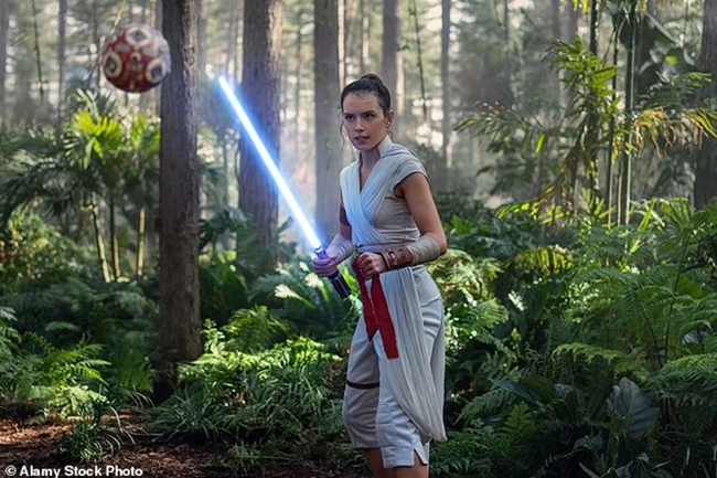 Disney công bố lịch phát hành các quả bom tấn 'Avatar 3', 'Star Wars'… - Ảnh 2.