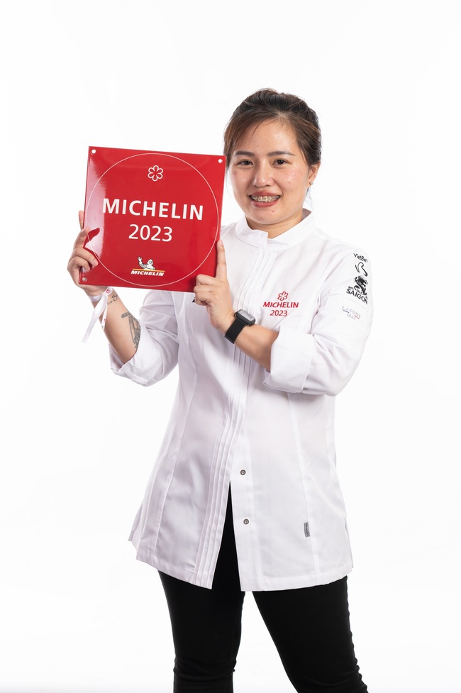 Chân dung đầu bếp các nhà hàng vừa được gắn sao Michelin - Ảnh 4.