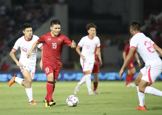 Tuyển Việt Nam chơi đầy thất vọng trước Hong Kong. Ảnh: Hoàng Linh