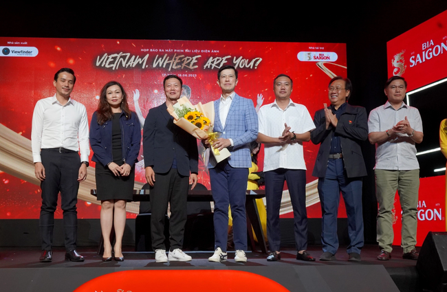 Xúc động hành trình Huỳnh Như cùng đồng đội tuyển Việt Nam tới World Cup - Ảnh 3.