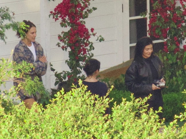 Kylie Jenner và Timothée Chalamet lộ ảnh bên nhau, có bước tiến mới trong mối quan hệ - Ảnh 4.