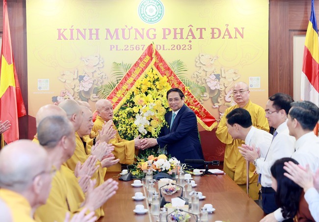 Thủ tướng Phạm Minh Chính chúc mừng Đại lễ Phật đản Phật lịch 2567 - Ảnh 2.
