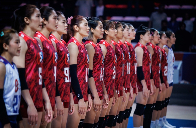 ĐT bóng chuyền nữ Thái Lan thua chóng vánh 'voi rừng' Ba Lan tại giải thế giới - Ảnh 2.