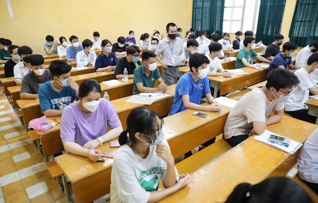 Đại học Bách khoa Hà Nội công bố phổ điểm thi đánh giá tư duy đợt 1 - Ảnh 1.