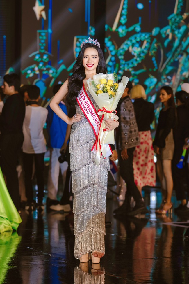 Bùi Vũ Xuân Nghi đoạt giải Á hậu 4 Miss Teen International 2023 - Ảnh 3.