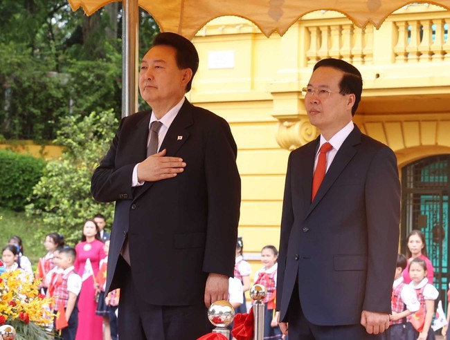 Chủ tịch nước Võ Văn Thưởng chủ trì Lễ đón Tổng thống Hàn Quốc Yoon Suk Yeol - Ảnh 3.