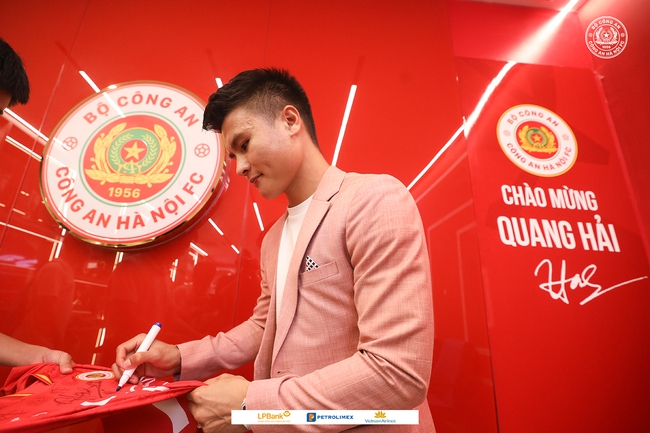 Người đại diện tiết lộ Quang Hải từ chối các CLB châu Âu để gia nhập CAHN, khẳng định tham vọng vô địch với ‘dải ngân hà V-League’ - Ảnh 4.
