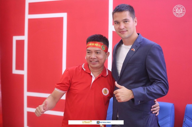 Chuyển nhượng bóng đá Việt ngày 30/6: Filip Nguyễn ra mắt Công an Hà Nội, Trọng Đại rời Nam Định - Ảnh 2.