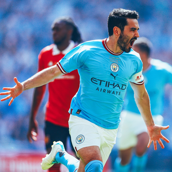 Gundogan tỏa sáng mang Cúp về Man City nhưng không nhận được huy chương - Ảnh 3.