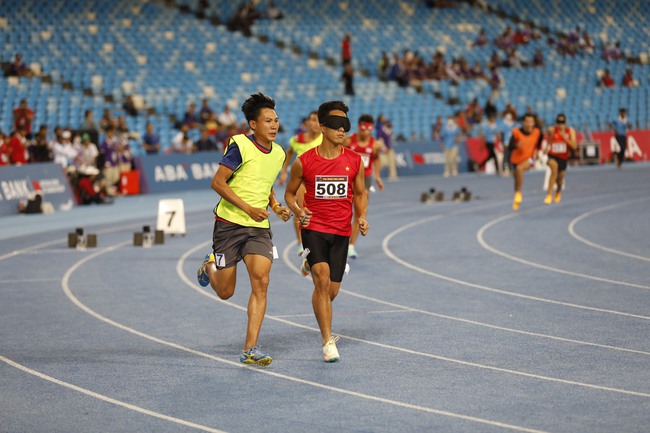 ASEAN Para Games 12: Đoàn thể thao Việt Nam đã có gần 130 huy chương - Ảnh 1.