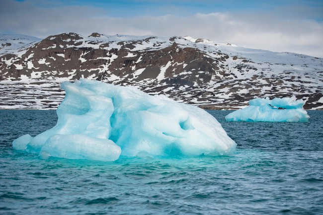 Nguy cơ băng ở Bắc Băng Dương biến mất sớm hơn dự báo - Ảnh 1.