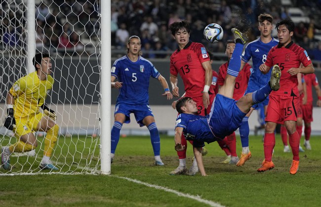 U20 Hàn Quốc dừng hành trình chinh phục Cúp vàng thế giới: Chú 'ngựa ô' gục ngã trước người Ý - Ảnh 3.