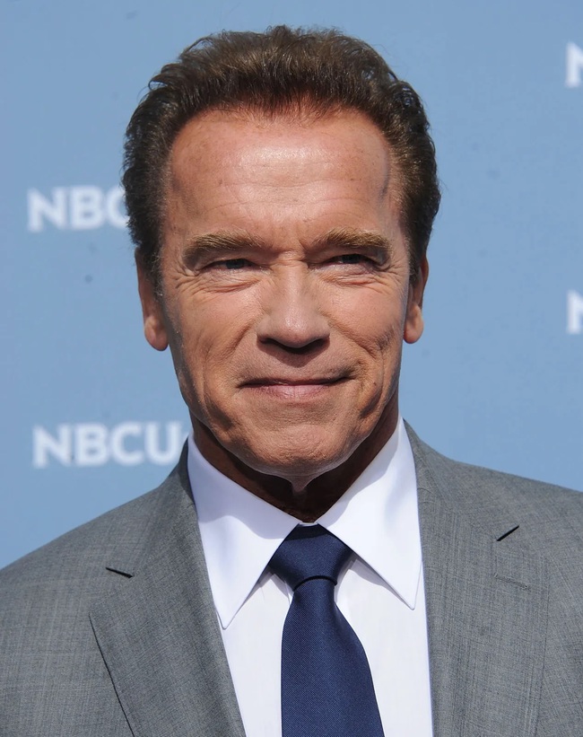 (Bài đăng Chủ nhật) Cuốn sách tiểu sử của Arnold Schwarzenegger lên kệ - Hiện thân của 'giấc mơ Mỹ' - Ảnh 5.