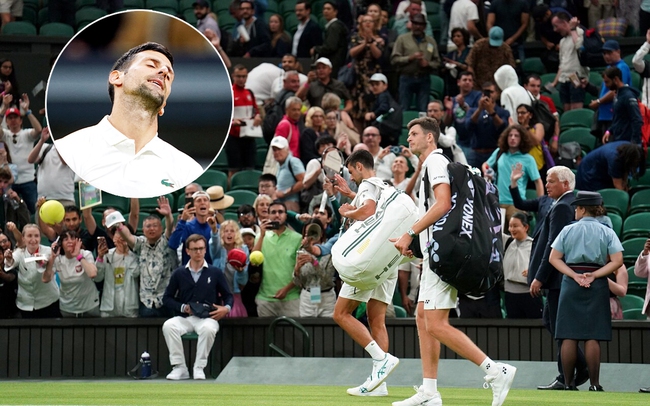 Djokovic 'khổ chiến' trong trận thứ 100 ở Wimbledon, chưa thể đi tiếp vì lý do đặc biệt - Ảnh 4.