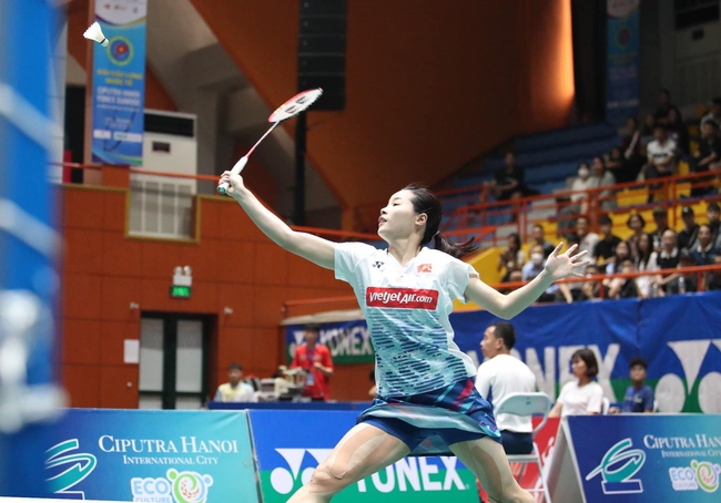 Tay vợt Nguyễn Thùy Linh hiện xếp hạng 26 thế giới