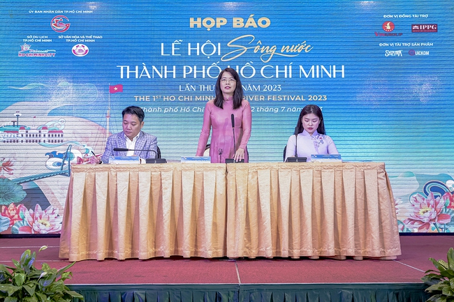 Nữ đạo diễn Lê Hải Yến dàn dựng chương trình thực cảnh 'Sài Gòn – dòng sông kể chuyện' - Ảnh 1.