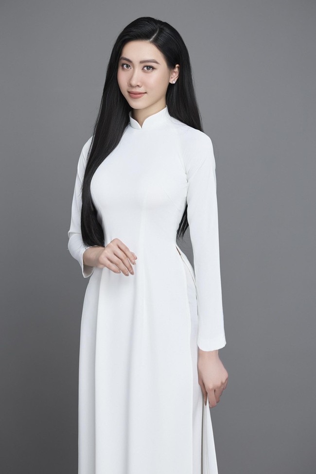 Sắc vóc nổi bật của nữ sinh Ngoại thương sở hữu vòng eo 58cm thi Miss Grand Vietnam 2023 - Ảnh 8.