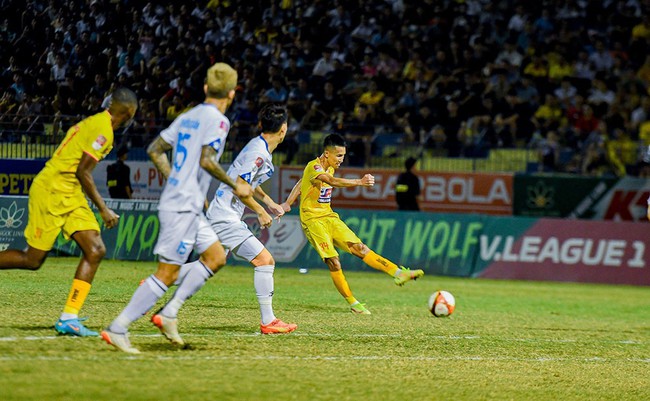 Thanh Hoá khó vô địch V-League với HLV Popov - Ảnh 2.
