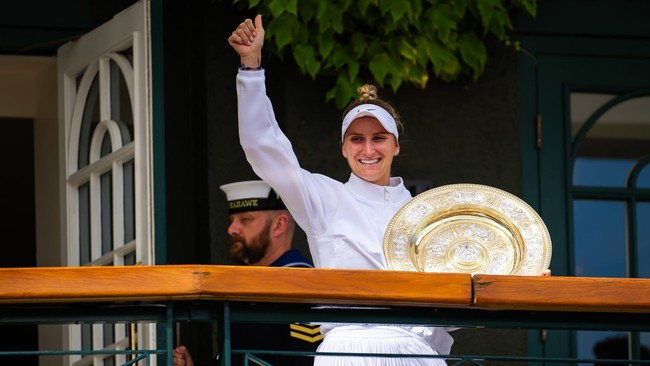 Vondrousova và những “kèo trái” từng vô địch Wimbledon - Ảnh 1.