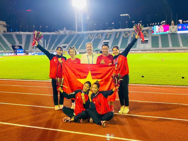 Nhan sắc 'không phải dạng vừa' của 4 cô gái vàng giành chức vô địch điền kinh châu Á - Ảnh 3.