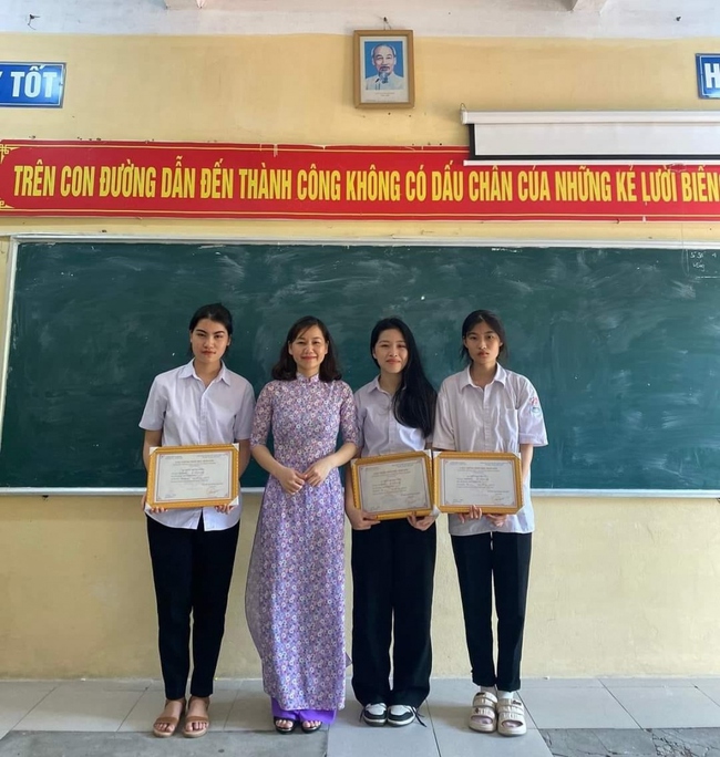Kỳ thi tốt nghiệp THPT 2023: Nam Định có thí sinh duy nhất cả nước đạt điểm 10 môn Ngữ Văn - Ảnh 1.