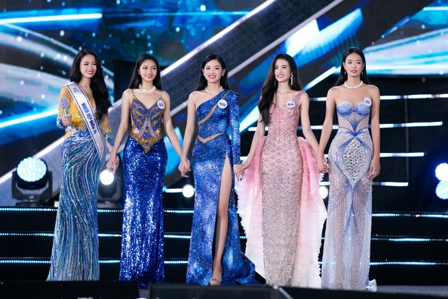 Cô gái gốc Bình Định 21 tuổi đăng quang Miss World Vietnam 2023  - Ảnh 6.