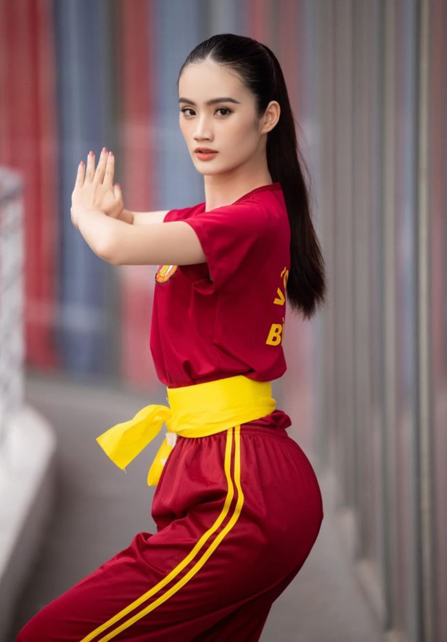 Huỳnh Trần Ý Nhi đăng quang Miss World Vietnam 2023 - Ảnh 7.