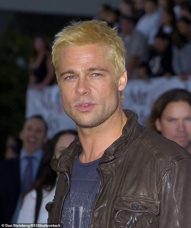 Brad Pitt qua nhiều năm và trông càng nhuận sắc ở tuổi 59 - Ảnh 9.
