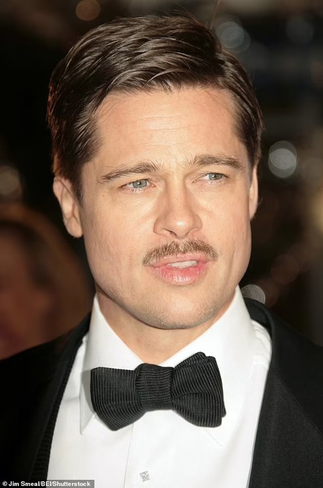 Brad Pitt qua nhiều năm và trông càng nhuận sắc ở tuổi 59 - Ảnh 10.