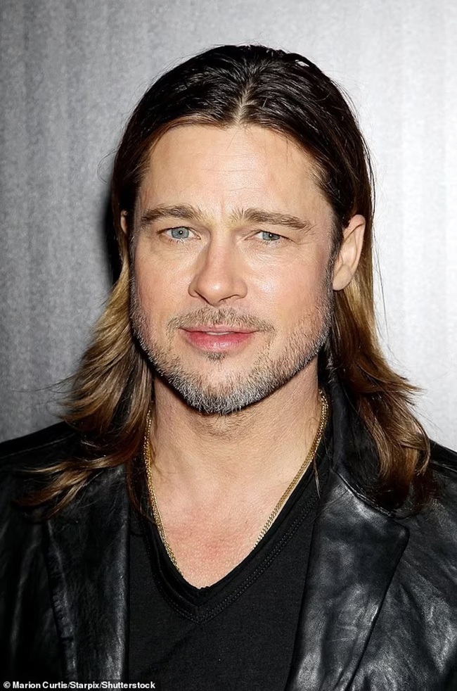 Brad Pitt qua nhiều năm và trông càng nhuận sắc ở tuổi 59 - Ảnh 12.