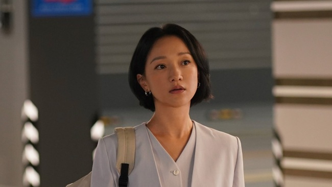 Chu Tấn lại 'gây bão' mạng khi xuất hiện trong serie TV mới - Ảnh 2.