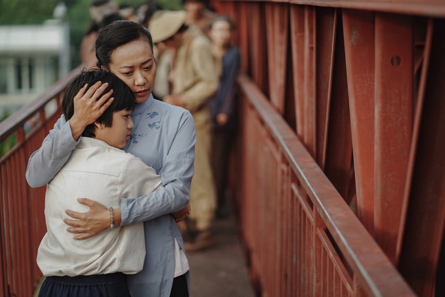 Phim điện ảnh 'Đất Rừng Phương Nam' hé lộ cảnh nhảy cầu đầy mạo hiểm của 'bé an' Hạo Khang - Ảnh 11.