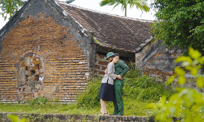 Sao Mai Huyền Trang ra mắt MV 'Bến sông đợi chờ' nhân Ngày 27/7 - Ảnh 2.
