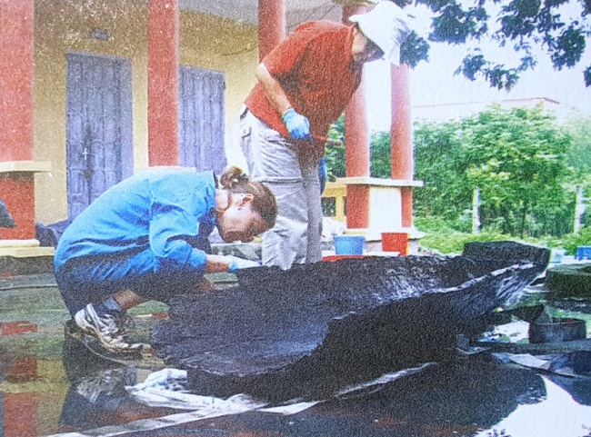 Đêm đêm rì rầm trong tiếng đất - Thế giới người lớn Đông Sơn (kỳ 1): Chiếc quan tài làm từ nửa con thuyền độc mộc - Ảnh 4.