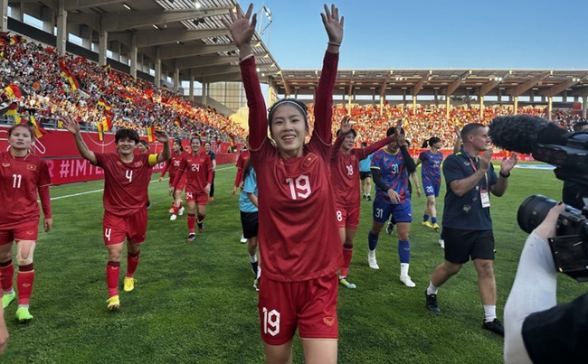Vé xem trận ĐT nữ Việt Nam gặp New Zealand giá cực rẻ, triệu fan háo hức chờ cú sốc - Ảnh 2.