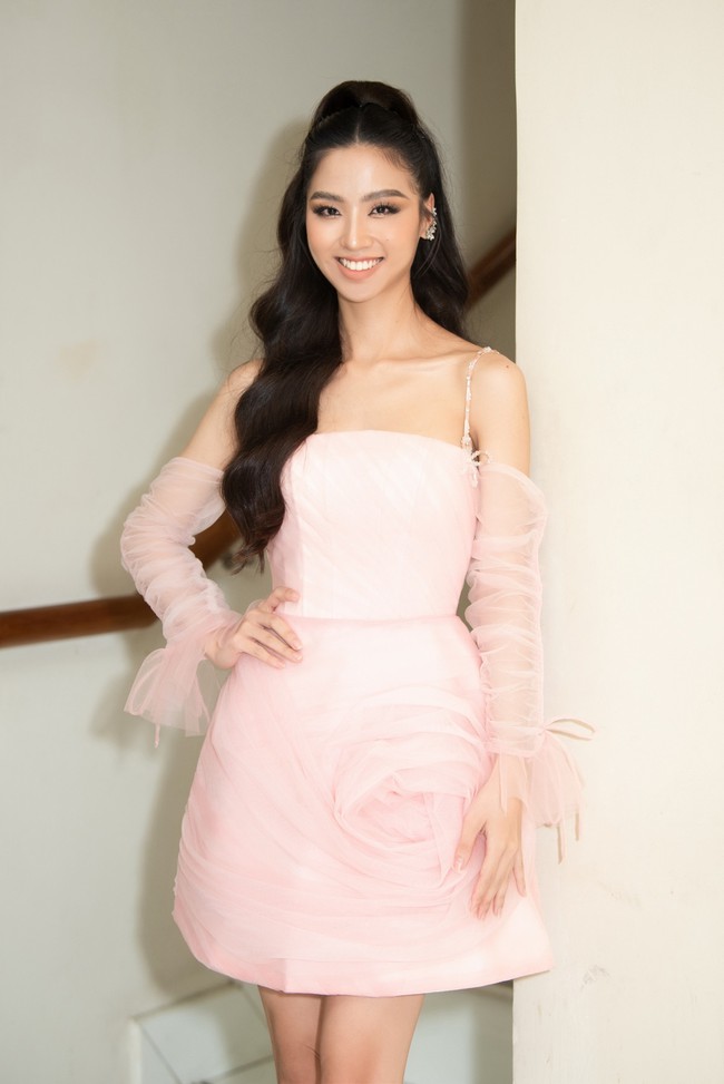 'Người đẹp bản lĩnh' Miss World Vietnam 2023 bất ngờ tố đạo diễn nổi tiếng giăng bẫy tình - Ảnh 1.