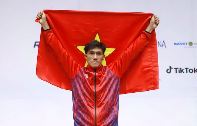 Nguyễn Trần Duy Nhất tạo địa chấn khi giành HCV thế giới và SEA Games, vô địch MMA lẫn Muay Thái chỉ trong 1 năm - Ảnh 3.