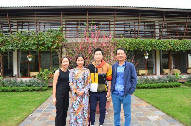 Tổ ấm của gia đình Diva Mỹ Linh: Biệt phủ nhà vườn trị giá hơn 22 tỷ tại ngoại thành Hà Nội - Ảnh 1.