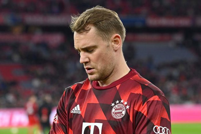 Bayẻn Munich nhận tin xấu về Manuel Neuer