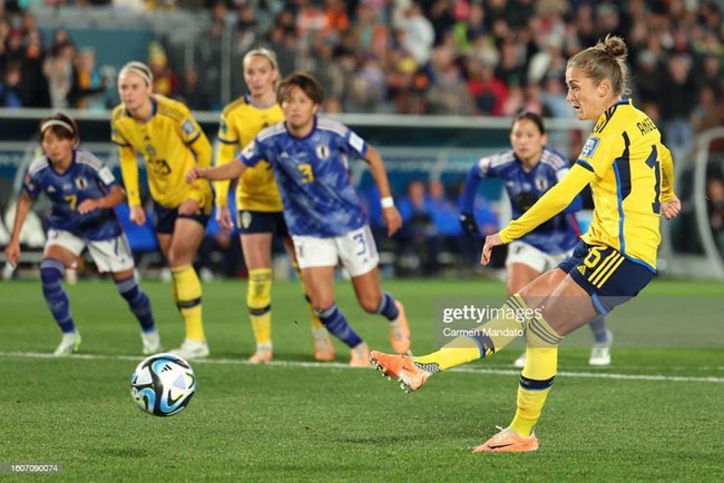 Thi đấu quả cảm, ĐT nữ Nhật Bản ngẩng cao đầu rời World Cup sau trận thua sát nút Thụy Điển - Ảnh 3.