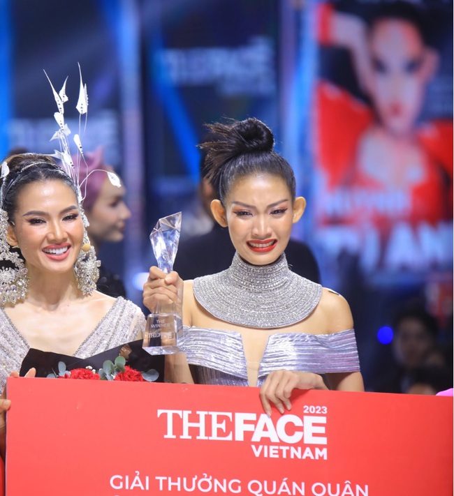 Chân dung Tú Anh: Nàng mẫu tiềm năng đăng quang The Face Vietnam 2023 - Ảnh 1.
