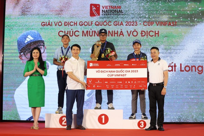 Nguyễn Nhất Long, Lê Chúc An về nhất ở vô địch golf quốc gia năm 2023 – Cúp VinFast - Ảnh 2.