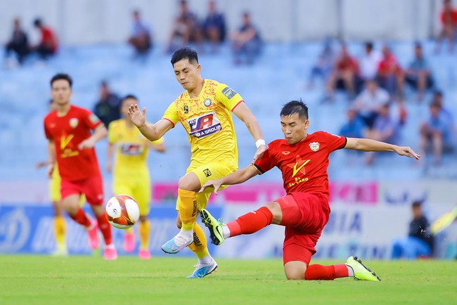 Sao U20 Việt Nam không cứu nổi đội hạng Nhất, Đức Chiến tái hiện siêu phẩm của Mạnh Dũng ở U23 Việt Nam - Ảnh 2.