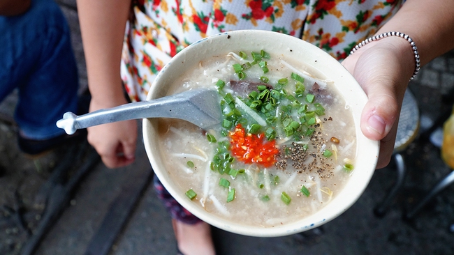 Những quán ăn rẻ nhất Sài Gòn, dù thế nào cũng bán dưới 10 nghìn đồng, chất lượng &quot;bao no&quot; - Ảnh 8.