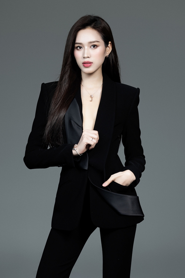 Hoa hậu Đỗ Hà tiết lộ sắp làm CEO, chuẩn bị học thạc sĩ và đi thi quốc tế - Ảnh 2.
