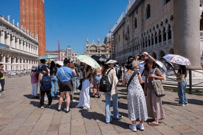 UNESCO khuyến nghị đưa Venice vào danh sách di sản đang gặp nguy hiểm - Ảnh 3.