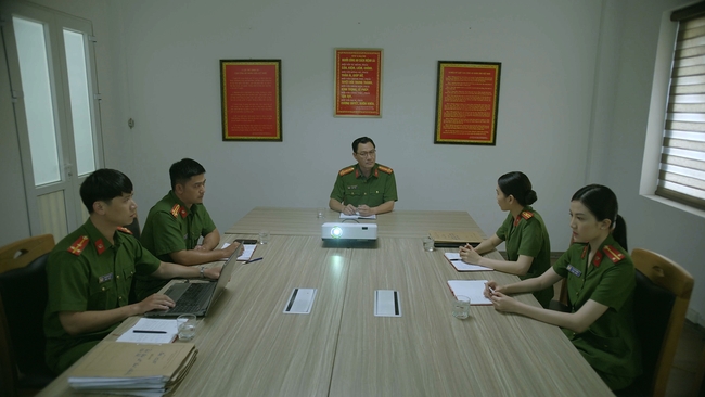 'Cảnh sát hình sự' trở lại: Hoàng Anh Vũ, Bình An tạo hình 'khét lẹt', Huỳnh Anh lần đầu đóng công an - Ảnh 1.