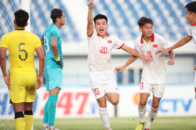 U23 Việt Nam – U23 Indonesia (20h00 ngày 26/8, sân Rayong): U23 Việt Nam và cái duyên HLV Hoàng Anh Tuấn - Ảnh 1.